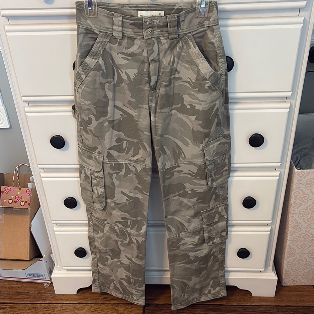 Abercrombie & Fitch cargos